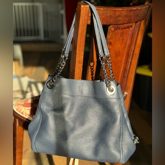 Coach!! Navy blue tote and matching wallet 🤩 - Picture 3 of 10